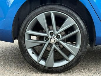 SKODA FABIA 1.0 TSI SE L Estate 5dr Petrol DSG Euro 6 (s/s) (110 ps)