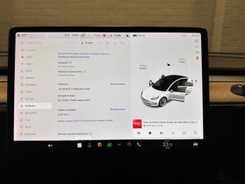 TESLA Model 3 Standard Range Plus Saloon 4dr Electric Auto RWD (241 bhp)