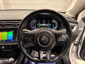 MG MG5 52.5kWh Excite Estate 5dr Electric Auto (156 ps)