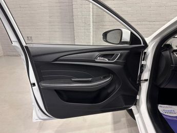 MG MG5 52.5kWh Excite Estate 5dr Electric Auto (156 ps)