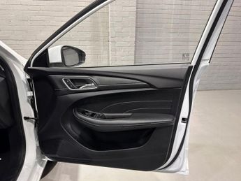 MG MG5 52.5kWh Excite Estate 5dr Electric Auto (156 ps)