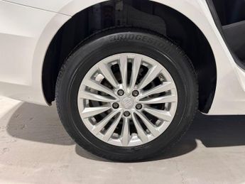 MG MG5 52.5kWh Excite Estate 5dr Electric Auto (156 ps)