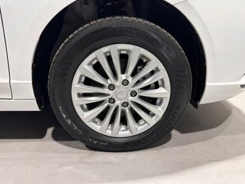 MG MG5 52.5kWh Excite Estate 5dr Electric Auto (156 ps)