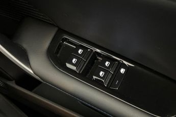 MG MG 4 64kWh Trophy Long Range Hatchback 5dr Electric Auto (203 ps) Ada