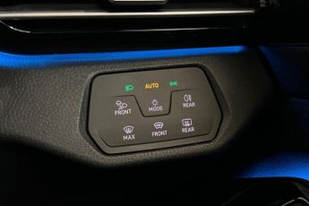 VOLKSWAGEN ID5 Pro Performance 77kWh Tech SUV 5dr Electric Auto (204 ps) Androi