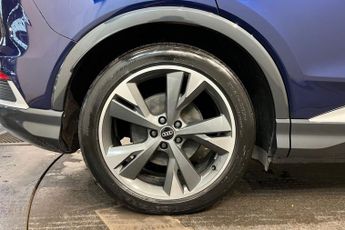 AUDI Q4 E-TRON 40 Launch Edition SUV 5dr Electric Auto 82kWh (204 ps) Rear Park