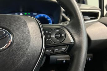 TOYOTA COROLLA 1.8 VVT-h Icon Hatchback 5dr Petrol Hybrid CVT Euro 6 (s/s) (140