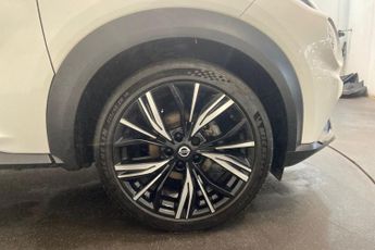 NISSAN JUKE 1.0 DIG-T Tekna+ SUV 5dr Petrol DCT Auto Euro 6 (s/s) (114 ps) F