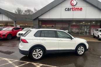 VOLKSWAGEN TIGUAN 1.5 TSI Life SUV 5dr Petrol DSG Euro 6 (s/s) (150 ps) Front  / R