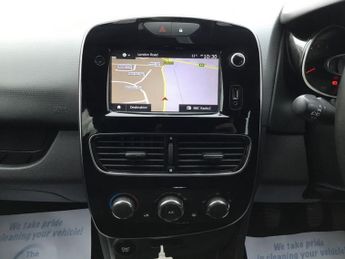 RENAULT CLIO 0.9 TCe Dynamique Nav Hatchback 5dr Petrol Manual Euro 6 (s/s) (