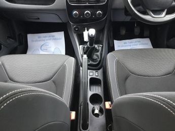 RENAULT CLIO 0.9 TCe Dynamique Nav Hatchback 5dr Petrol Manual Euro 6 (s/s) (