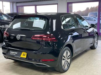 VOLKSWAGEN E-GOLF 35.8kWh e-Golf Hatchback 5dr Electric Auto (136 ps)