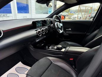 MERCEDES-BENZ A-CLASS 2.0 A220 AMG Line Hatchback 5dr Petrol 7G-DCT Euro 6 (s/s) (190 