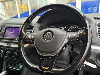 VOLKSWAGEN SHARAN 2.0 TDI SE MPV 5dr Diesel DSG Euro 6 (s/s) (150 ps)