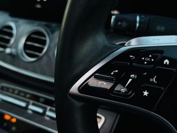 MERCEDES-BENZ E-CLASS 2.0 E300e 13.5kWh AMG Line Night Edition (Premium Plus) Saloon 4