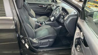 NISSAN QASHQAI 1.3 DIG-T N-Connecta SUV 5dr Petrol DCT Auto Euro 6 (s/s) (160 p