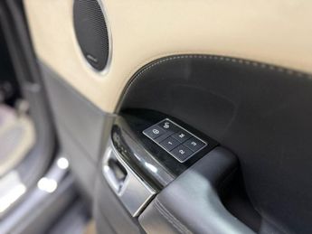 LAND ROVER RANGE ROVER SPORT 3.0 SD V6 Autobiography Dynamic SUV 5dr Diesel Auto 4WD Euro 6 (