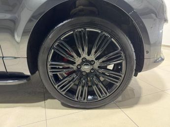 LAND ROVER RANGE ROVER SPORT 3.0 SD V6 Autobiography Dynamic SUV 5dr Diesel Auto 4WD Euro 6 (