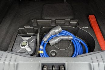 FORD MUSTANG MACH-E Standard Range 70kWh SUV 5dr Electric Automatic (269 ps)