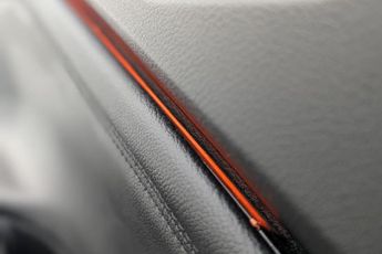 NISSAN JUKE 1.0 DIG-T N-Connecta SUV 5dr Petrol DCT Auto Euro 6 (s/s) (114 p