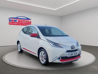 Toyota AYGO 1.0 VVT-i x-play Hatchback 5dr Petrol Manual Euro 5 Euro 5 (68 p