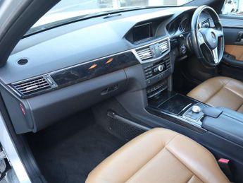 MERCEDES-BENZ E-CLASS 3.0 E350 CDI V6 BlueEfficiency Avantgarde Saloon 4dr Diesel G-Tr