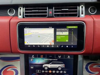 LAND ROVER RANGE ROVER 3.0 SD V6 Autobiography SUV 5dr Diesel Auto 4WD Euro 6 (s/s) (27