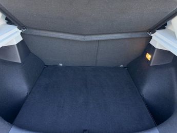 MG MG ZS 44.5kWh Exclusive SUV 5dr Electric Auto (143 ps)