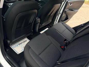 HYUNDAI KONA 64kWh Premium SUV 5dr Electric Auto (10.5kW Charger) (204 ps)