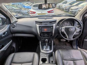 NISSAN NAVARA 2.3 dCi Tekna Pickup Double Cab 4dr Diesel Auto 4WD Euro 6 (190 