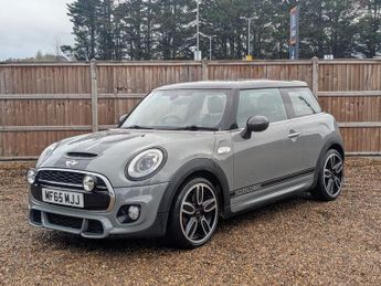 MINI Hatch 2.0 Challenge 210 Hatchback 3dr Petrol Manual Euro 6 (s/s) (210 