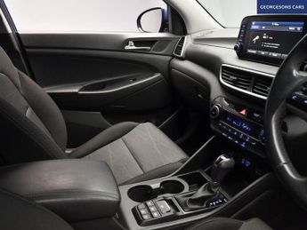 HYUNDAI TUCSON 1.6 CRDi MHEV SE Nav SUV 5dr Diesel Hybrid DCT Euro 6 (s/s) (136