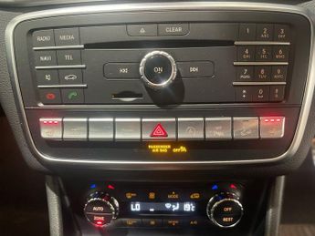 MERCEDES-BENZ GLA 2.1 GLA220d AMG Line (Premium) SUV 5dr Diesel 7G-DCT 4MATIC Euro