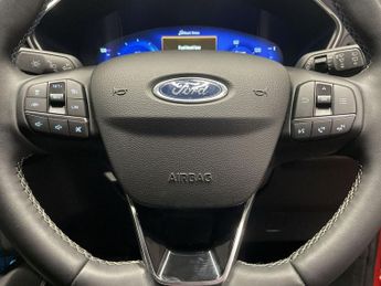 FORD KUGA 2.5h Duratec Vignale SUV 5dr Petrol Hybrid CVT Euro 6 (s/s) (190