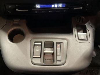 CITROEN E-BERLINGO 50kWh Flair XTR M MPV 5dr Electric Auto (7.4kW Charger) (136 ps)