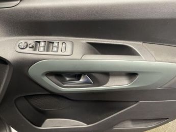 CITROEN E-BERLINGO 50kWh Flair XTR M MPV 5dr Electric Auto (7.4kW Charger) (136 ps)