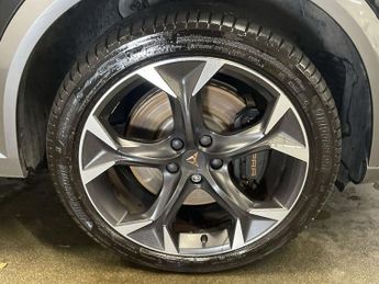 CUPRA FORMENTOR 1.4 eHybrid 12.8kWh VZ2 SUV 5dr Petrol Plug-in Hybrid DSG Euro 6