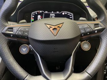 CUPRA FORMENTOR 1.4 eHybrid 12.8kWh VZ2 SUV 5dr Petrol Plug-in Hybrid DSG Euro 6