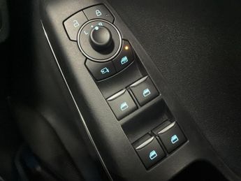 FORD PUMA 1.0T EcoBoost MHEV ST-Line X SUV 5dr Petrol Manual Euro 6 (s/s) 