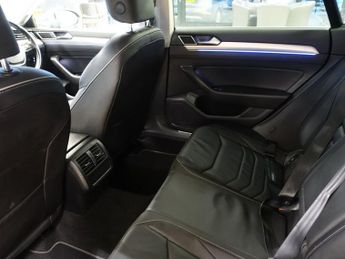 VOLKSWAGEN ARTEON 1.5 TSI EVO Elegance Fastback 5dr Petrol DSG Euro 6 (s/s) (150 p