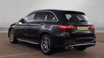 MERCEDES-BENZ GLC 2.1 GLC220d AMG Line (Premium Plus) SUV 5dr Diesel G-Tronic 4MAT