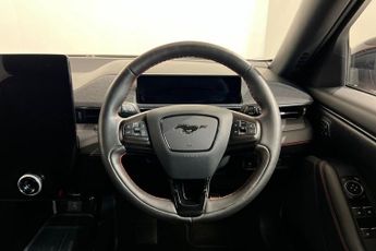 FORD MUSTANG MACH-E Standard Range 70kWh SUV 5dr Electric Automatic AWD (269 ps) Rea