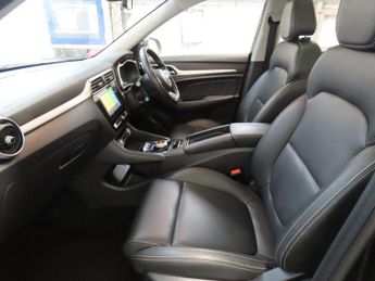 MG MG ZS 44.5kWh Exclusive SUV 5dr Electric Auto (143 ps)