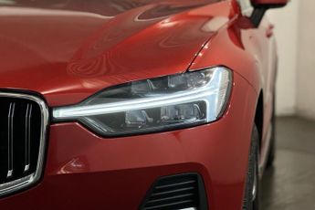 VOLVO XC60 2.0h T6 Recharge 18.8kWh Core SUV 5dr Petrol Plug-in Hybrid Auto