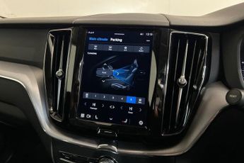 VOLVO XC60 2.0h T6 Recharge 18.8kWh Core SUV 5dr Petrol Plug-in Hybrid Auto