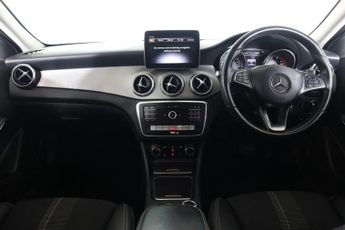 MERCEDES-BENZ GLA 1.6 GLA180 Urban Edition 7G-DCT Euro 6 (s/s) 5dr