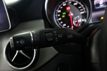 MERCEDES-BENZ GLA 1.6 GLA180 Urban Edition 7G-DCT Euro 6 (s/s) 5dr