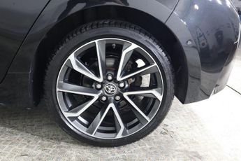 TOYOTA COROLLA 1.8 VVT-h Excel CVT Euro 6 (s/s) 5dr