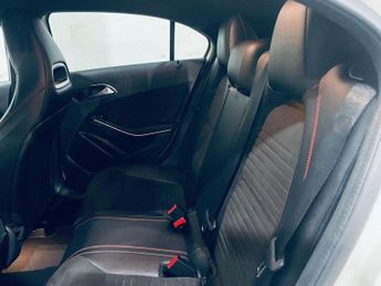 MERCEDES-BENZ A-CLASS 2.1 A200 CDI AMG Night Edition Hatchback 5dr Diesel Manual Euro 