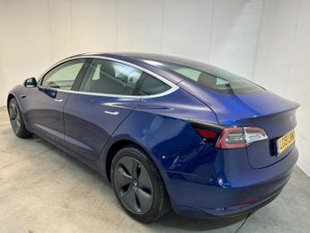 TESLA Model 3 Standard Range Plus Saloon 4dr Electric Auto RWD (241 bhp)